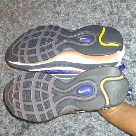 ✨Nike Air Max 98✨Phoenix Sun's Men's Size 6.5 Gun Smoke Team Orange - Picture 5 of 6